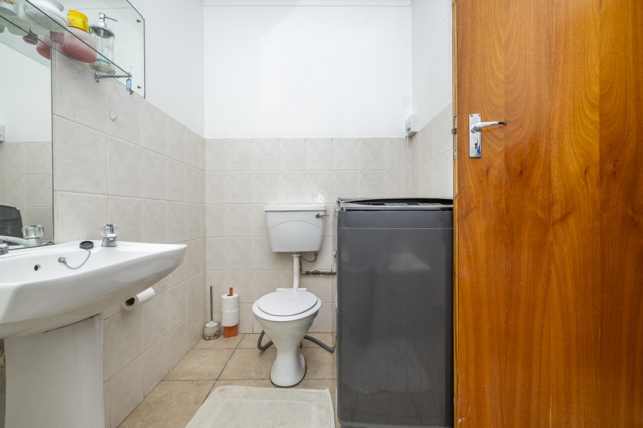 3 Bedroom Property for Sale in Amandelrug Western Cape